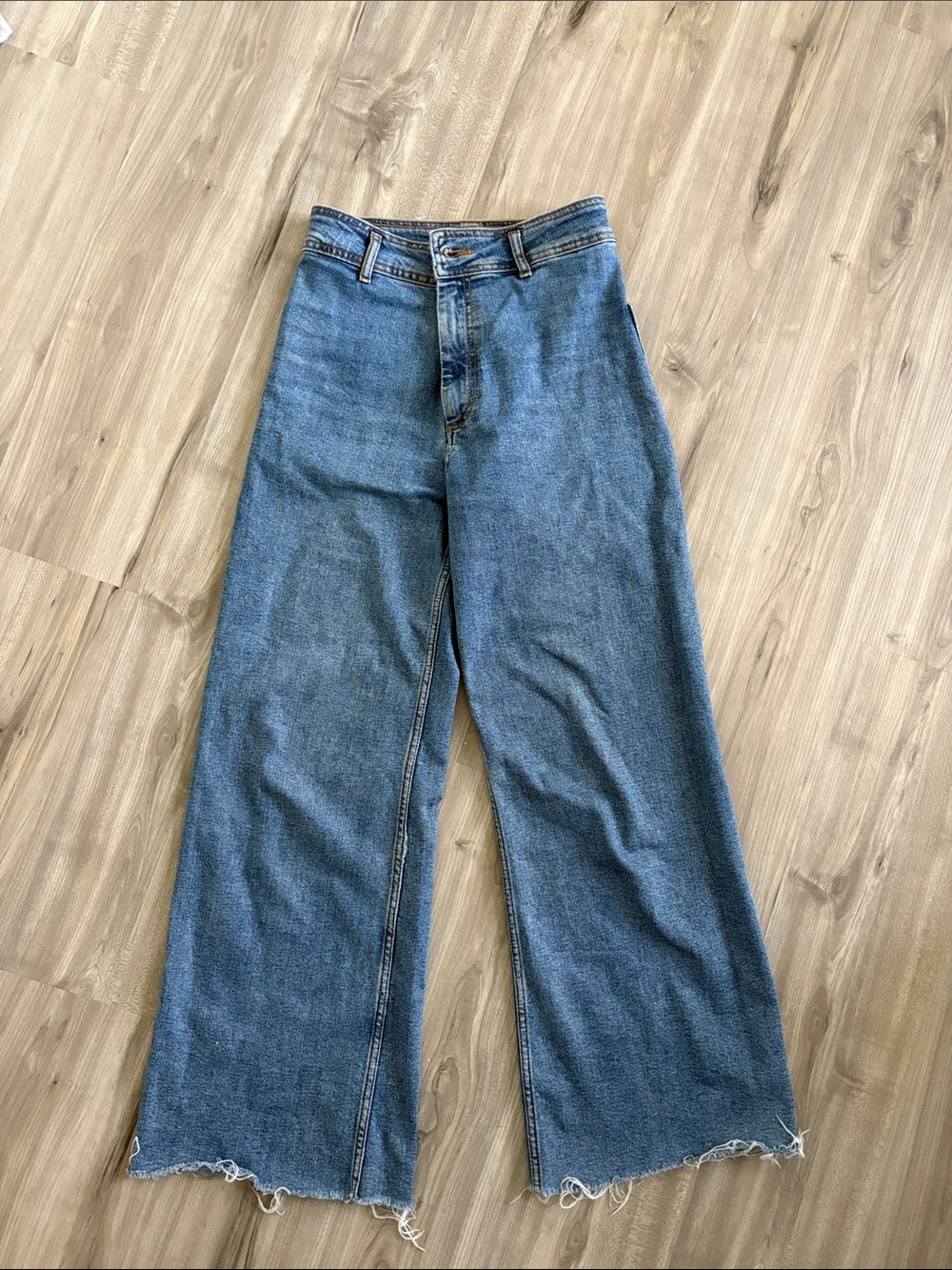 Zara wide leg ankle cropped high waisted jeans